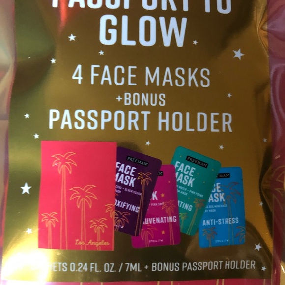 5piece Freeman beauty glow sheet masks kit with applicator & passport holder new - Picture 9 of 15